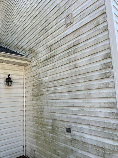 House Washing in Columbia Md Thumbnail